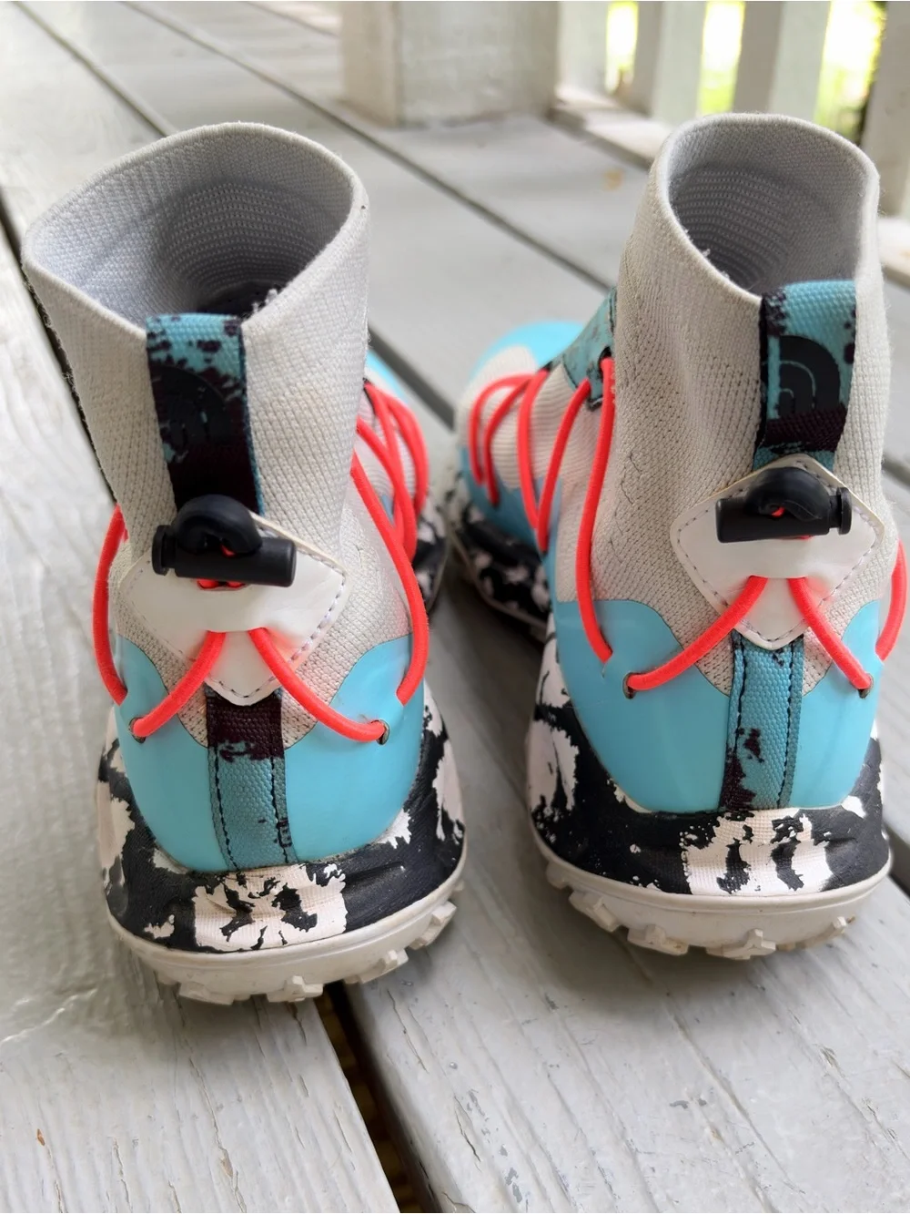 North Face Sihl Mid Waterproof Hiking Shoes Boots sz 8 Blue Mesh Animal Print